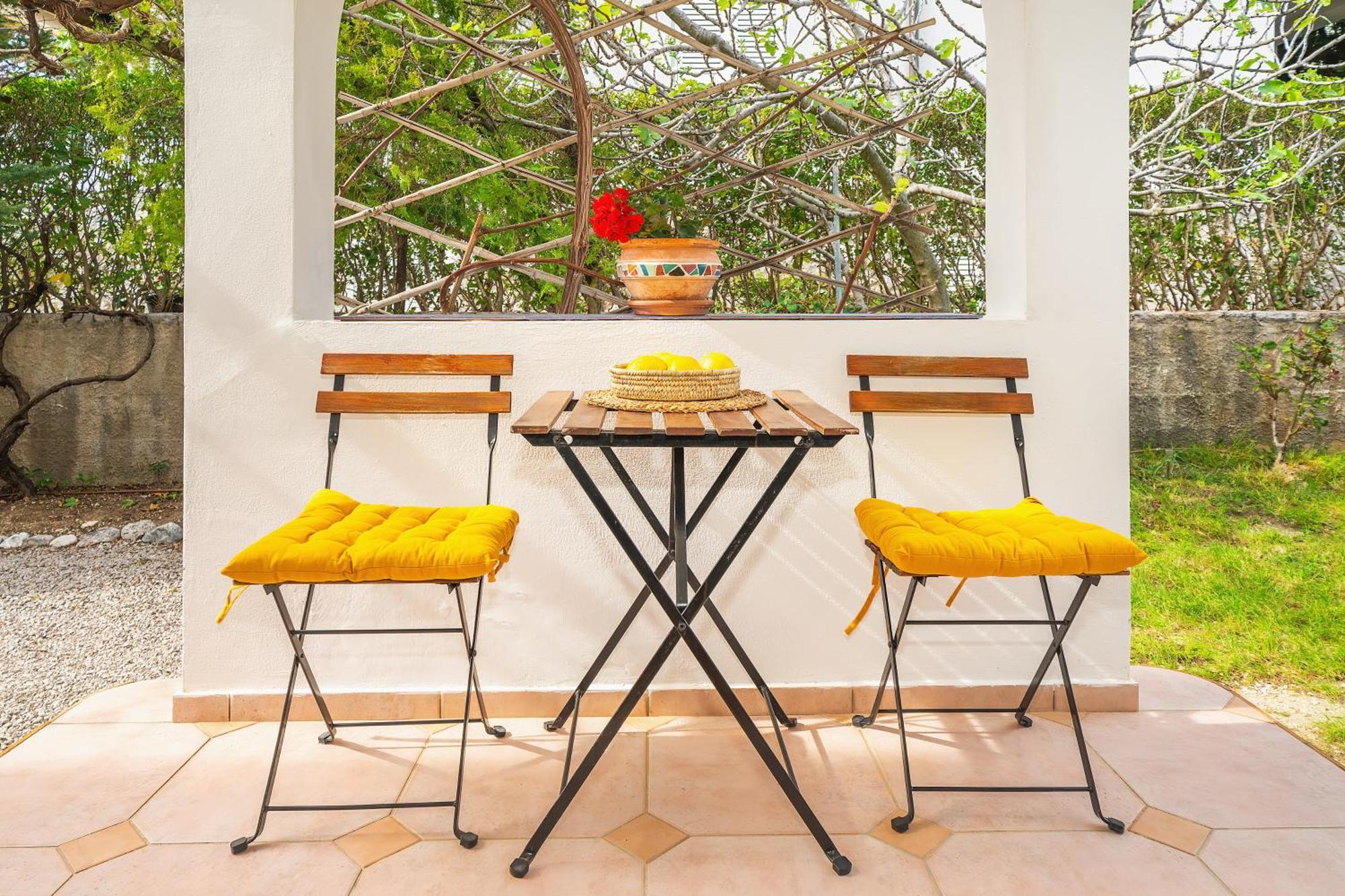 Apartments Edo With Terrace Baška Екстериор снимка
